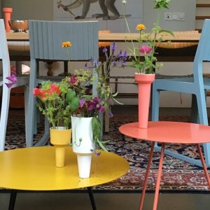 BOND tafels en vaasjes